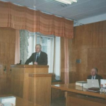 5-летие ИСИ, май 1995 г. На трибуне В.П. Ильин, в президиуме - В.И. Константинов и И.В. Поттосин